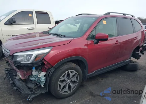 2019 Subaru Forester Premium z USA, uszkodzony, nr VIN JF2SKAGC5KH527790